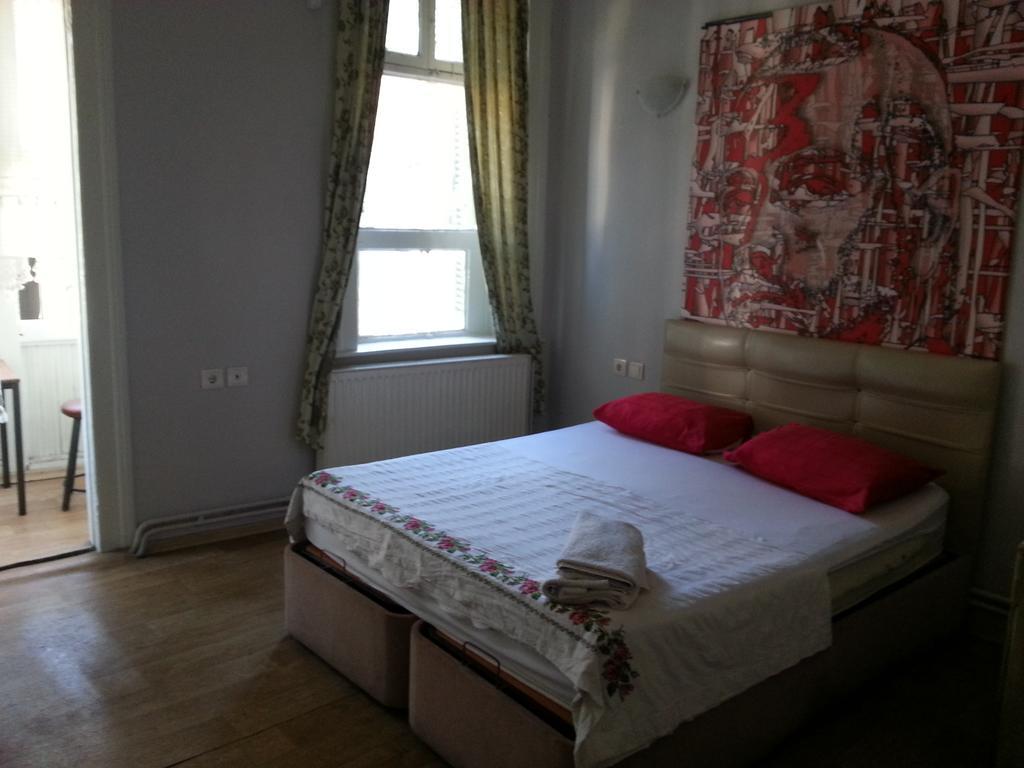 Laguna Otel Pansiyon Измир Экстерьер фото
